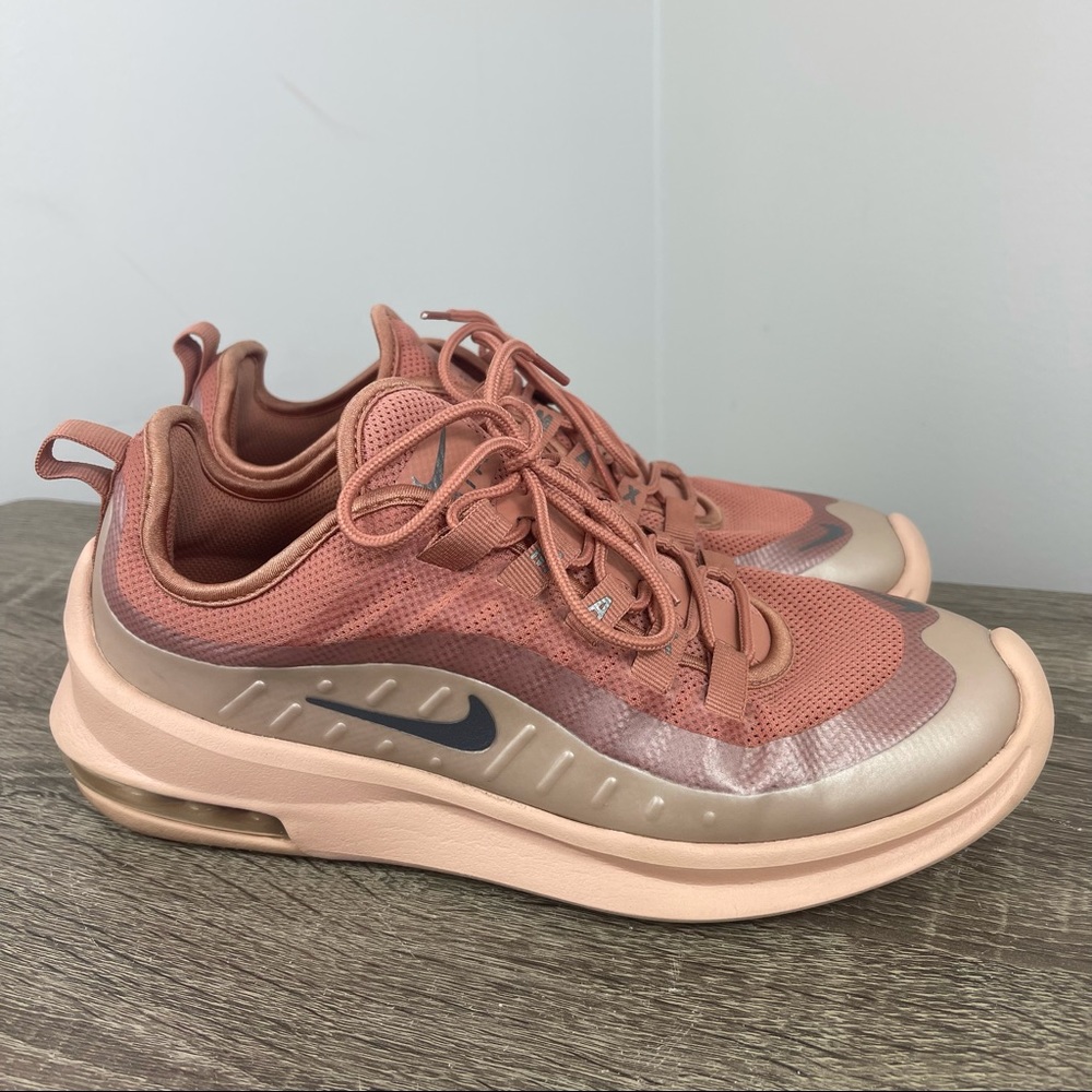 Nike air max axis rose blush pink sz 8.5 EUC RARE
